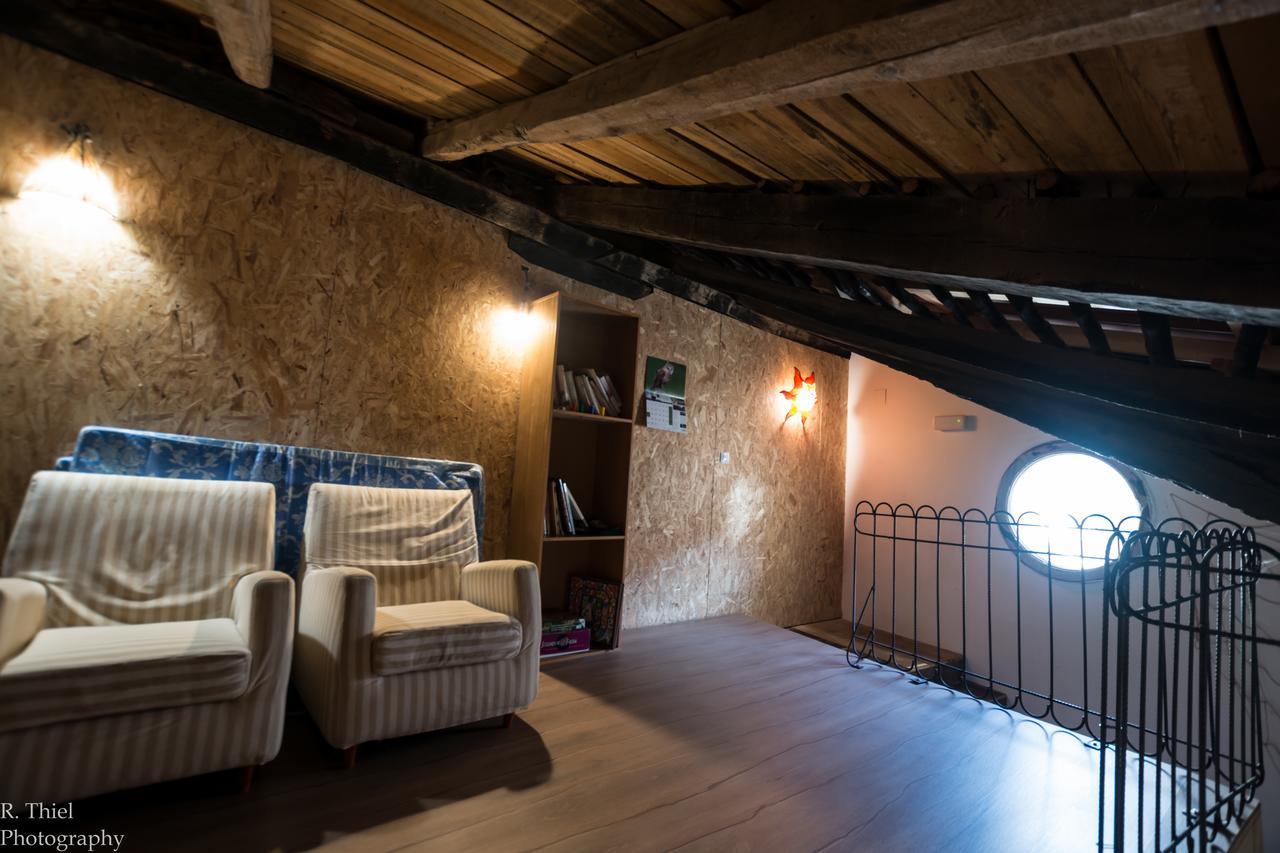 Albergue Rosalia / Pilgrim Hostel Castrojeriz Luaran gambar