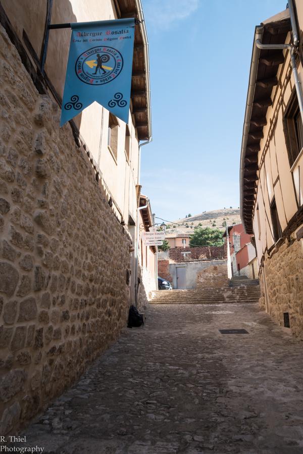 Albergue Rosalia / Pilgrim Hostel Castrojeriz Luaran gambar